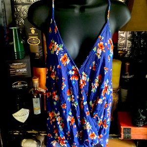 🌺Staccato light cotton tank/ blouse size large🌺